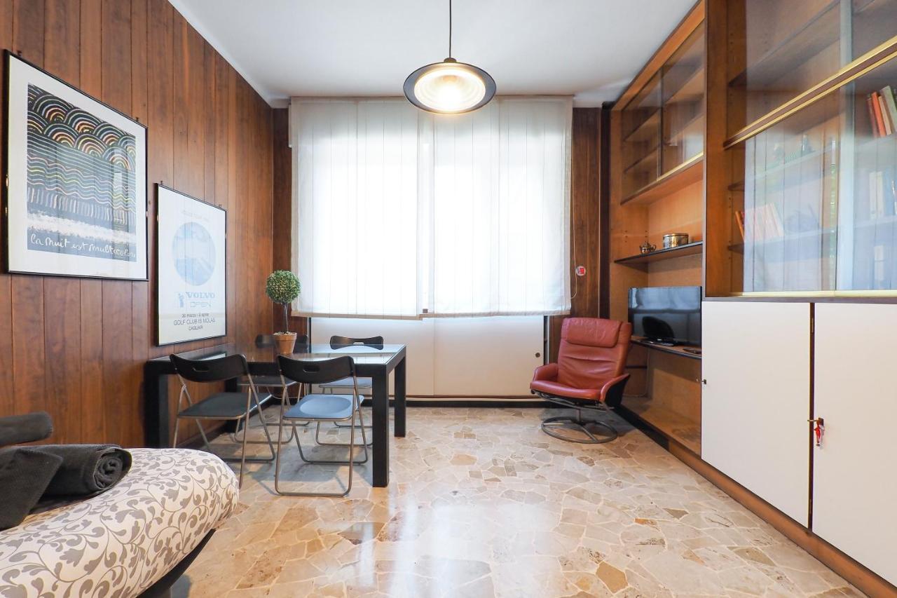 Primopiano - Tolmezzo Lägenhet Milano Exteriör bild